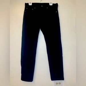 Levi’s Black 502